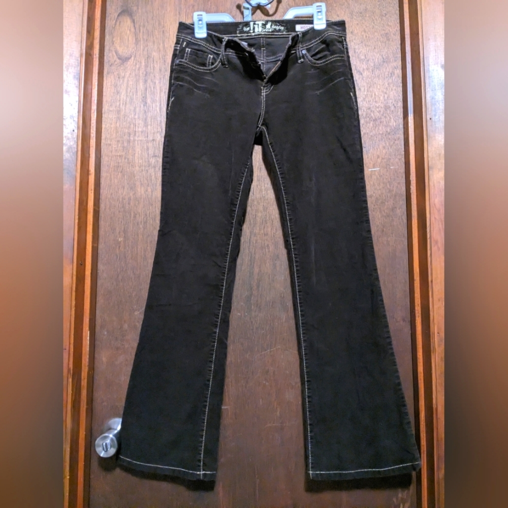 !It Hottie corduroy pants